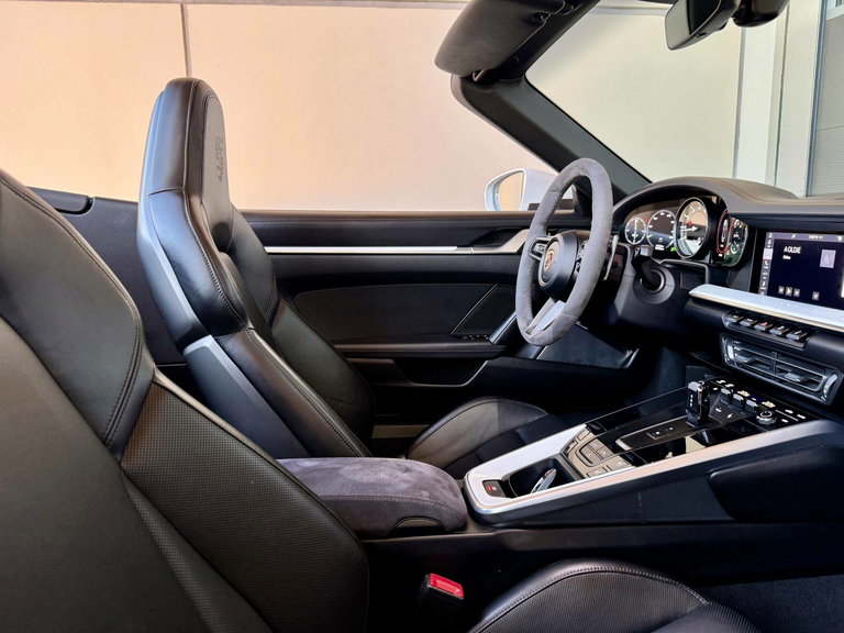 Porsche 992 Carrera S