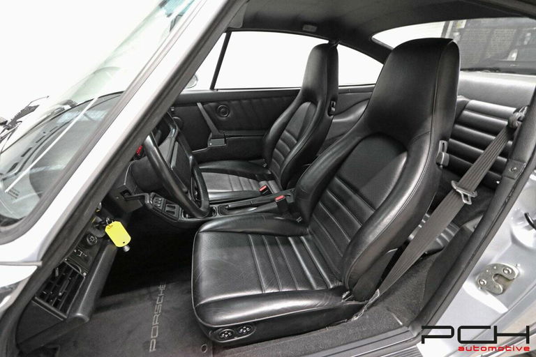 Porsche 964 Carrera 4