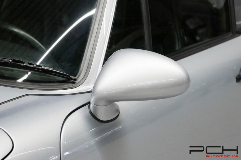 Porsche 964 Carrera 4