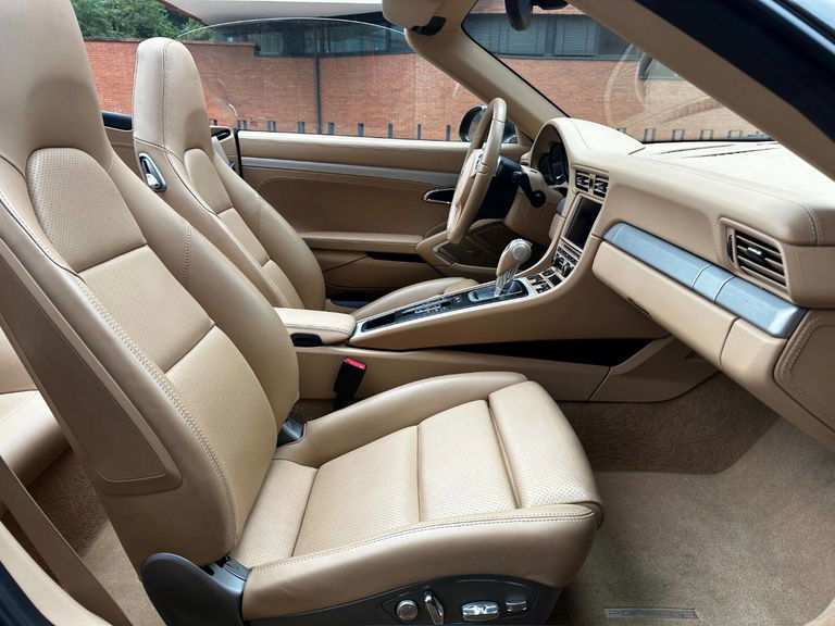 Porsche 991 Carrera 4S