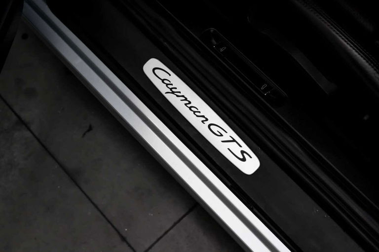 Porsche 981 Cayman GTS