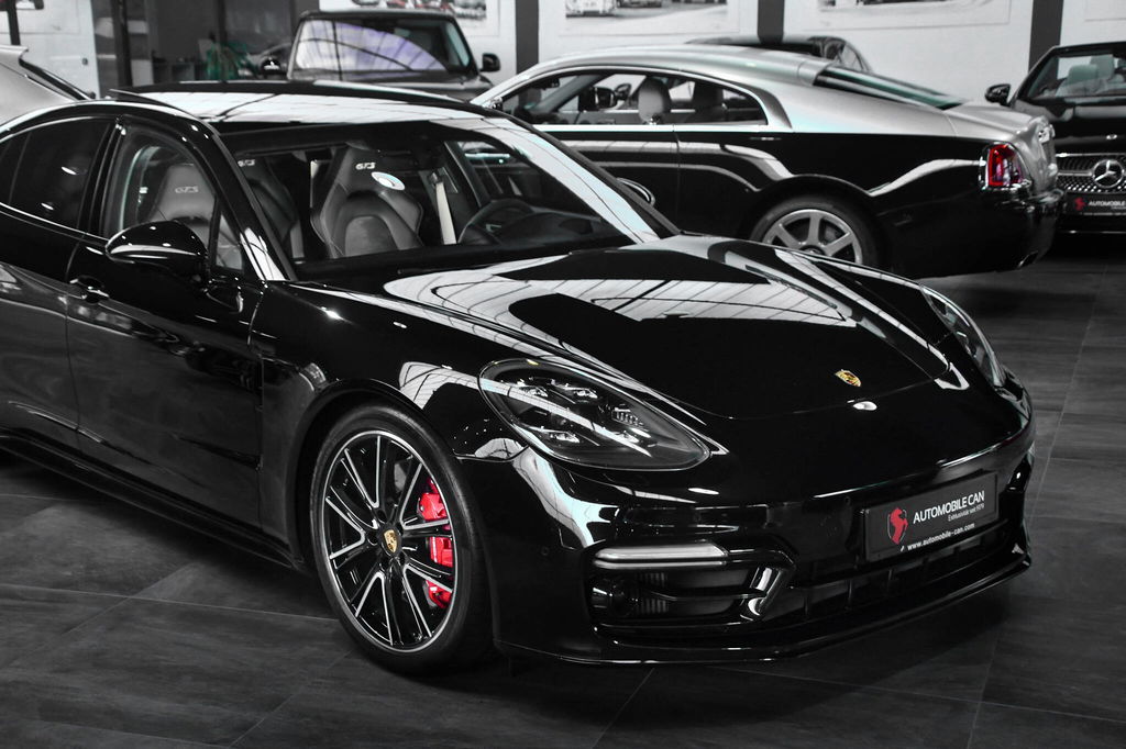 Porsche Panamera GTS