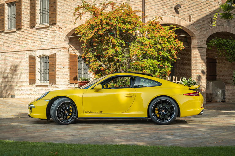 Porsche 991 Carrera 4S