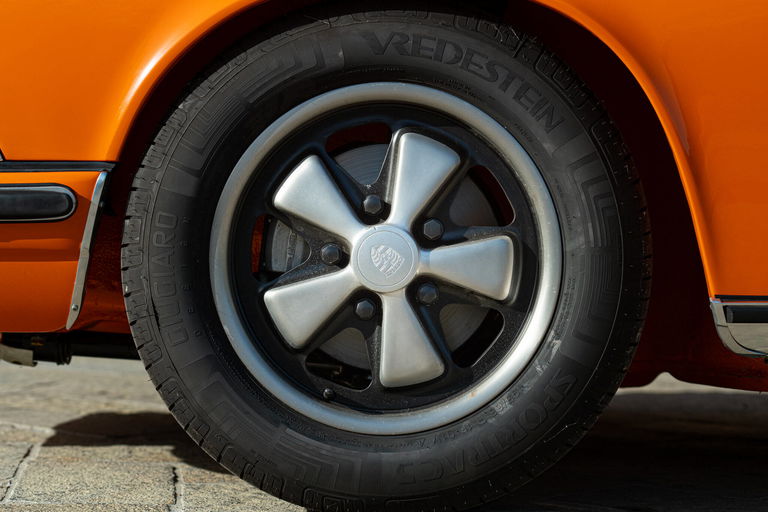 Porsche 911 S (F-Modell)