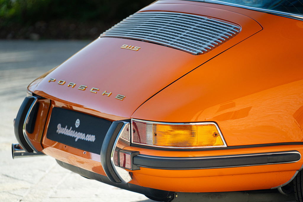 Porsche 911 S (F-Modell)
