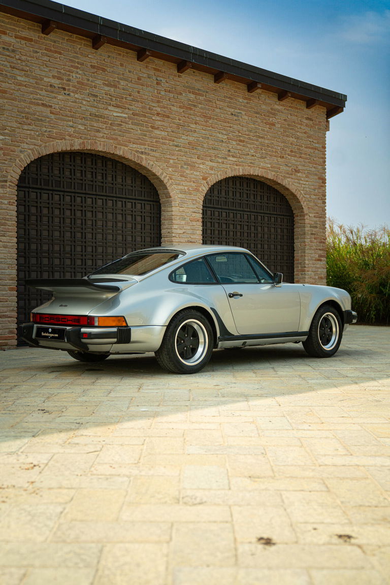 Porsche 911 Turbo 3.0