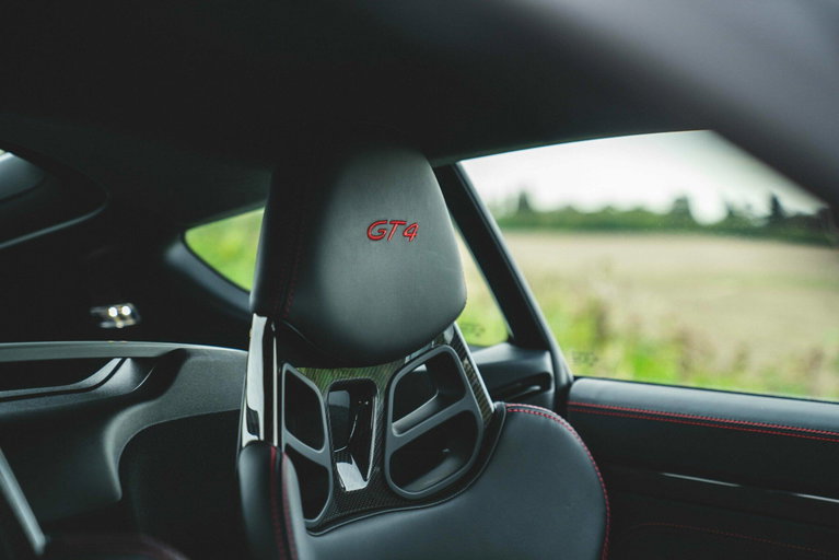 Porsche 981 Cayman GT4