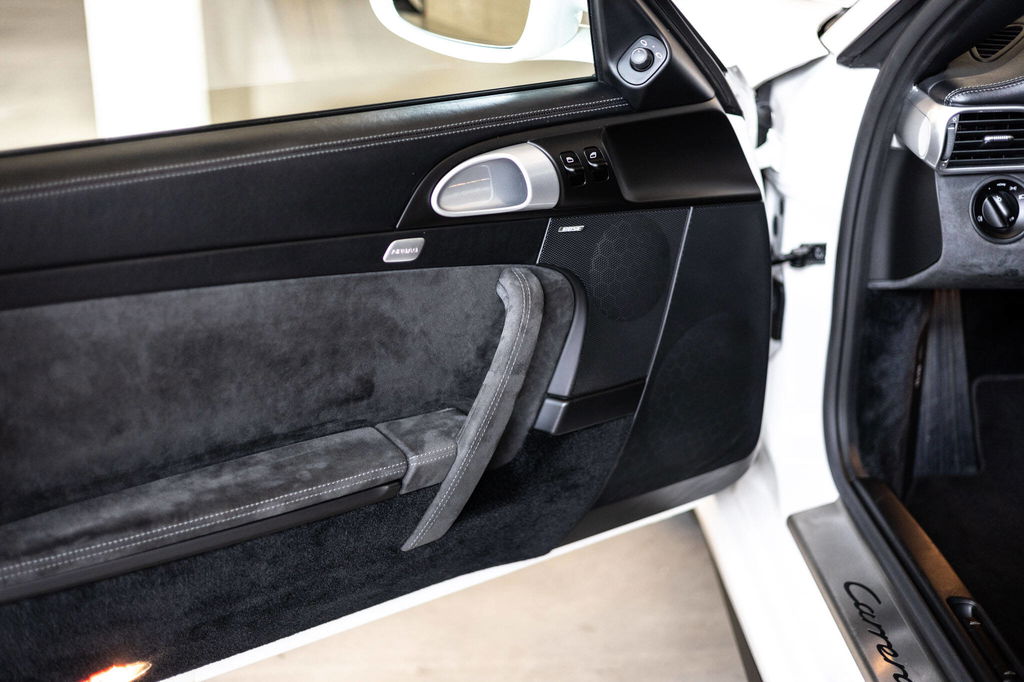 Porsche 997.2 Carrera GTS