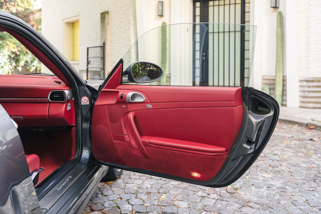 Porsche 997.2 Carrera GTS