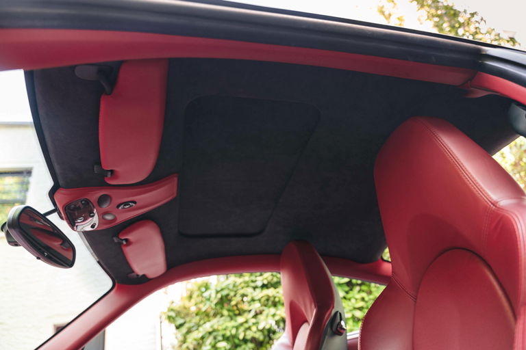 Porsche 997.2 Carrera GTS