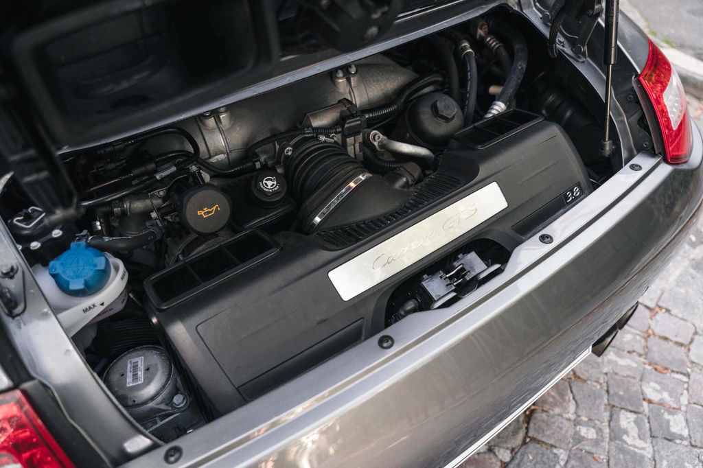 Porsche 997.2 Carrera GTS