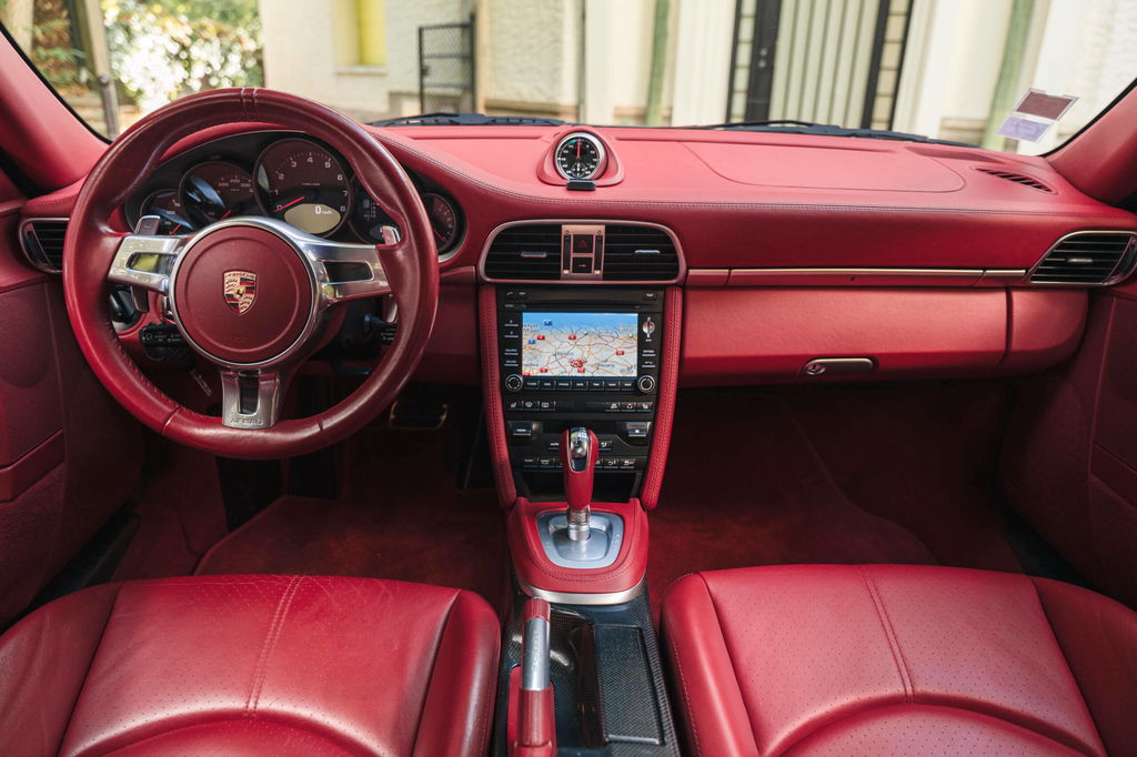 Porsche 997.2 Carrera GTS