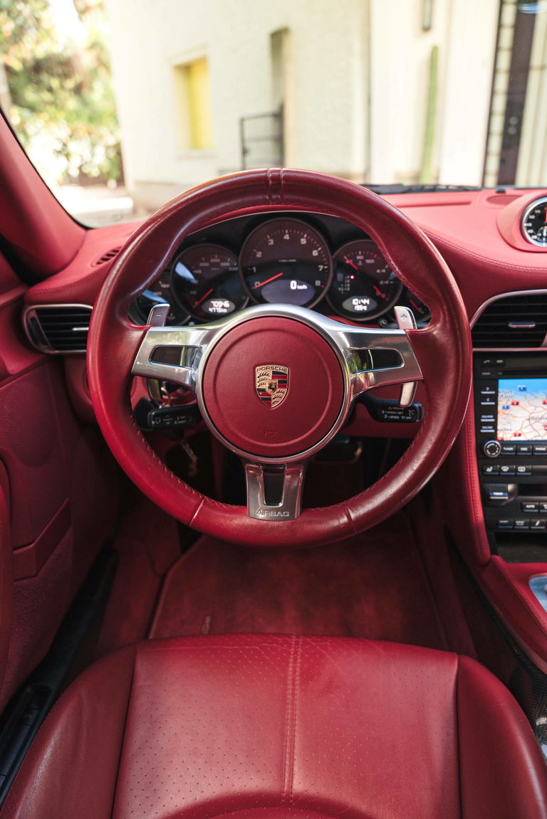 Porsche 997.2 Carrera GTS