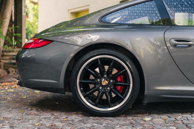 Porsche 997.2 Carrera GTS