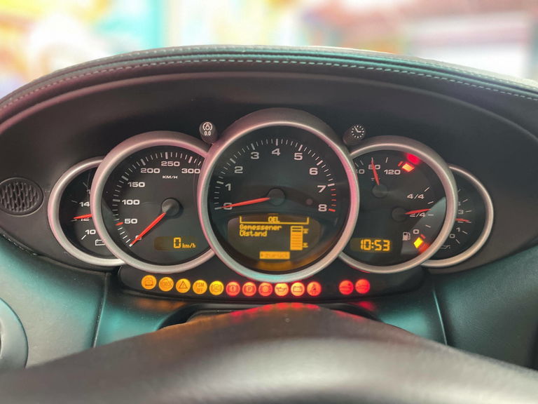 Porsche 996 Carrera 4