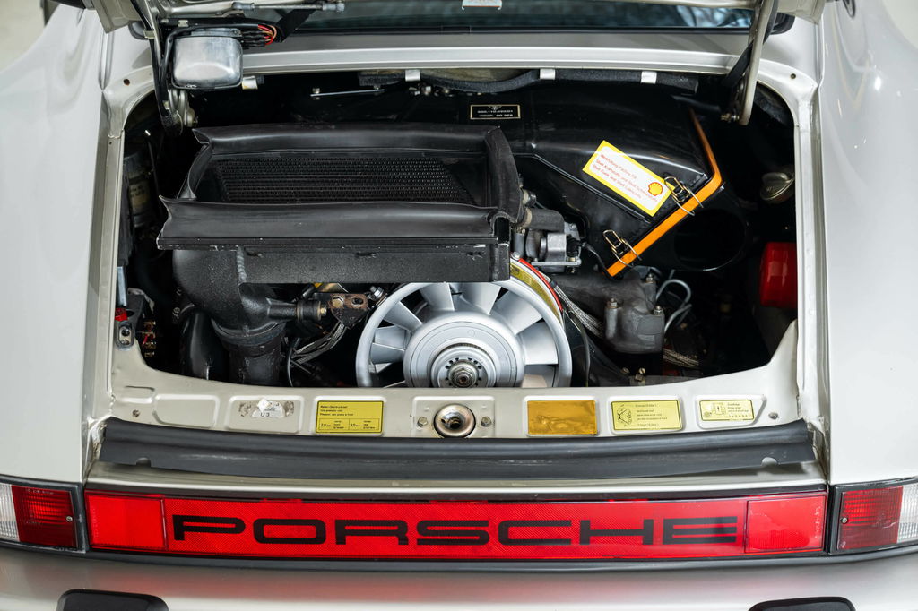 Porsche 911 Turbo 3.3