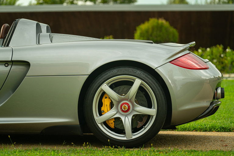 Porsche Carrera GT