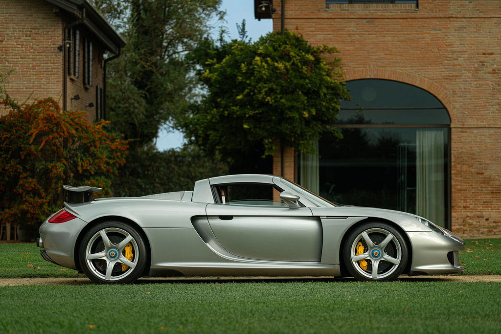 Porsche Carrera GT