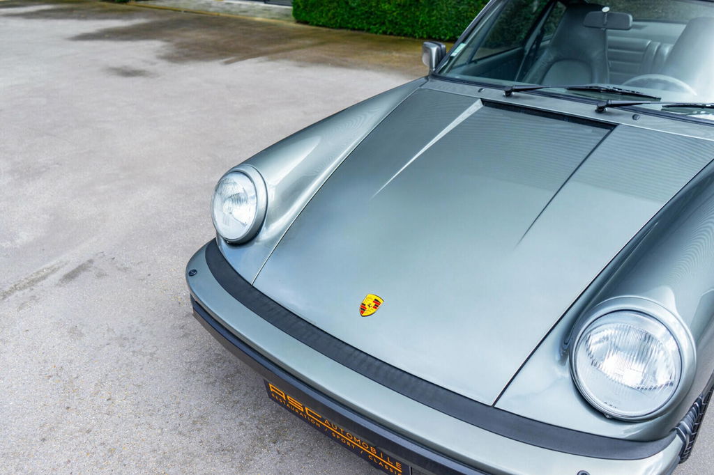 Porsche 911 Carrera 3.2