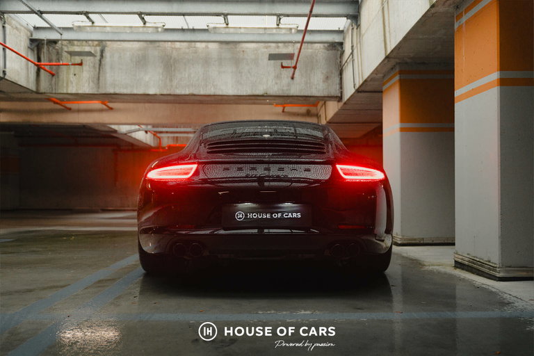 Porsche 991 Carrera