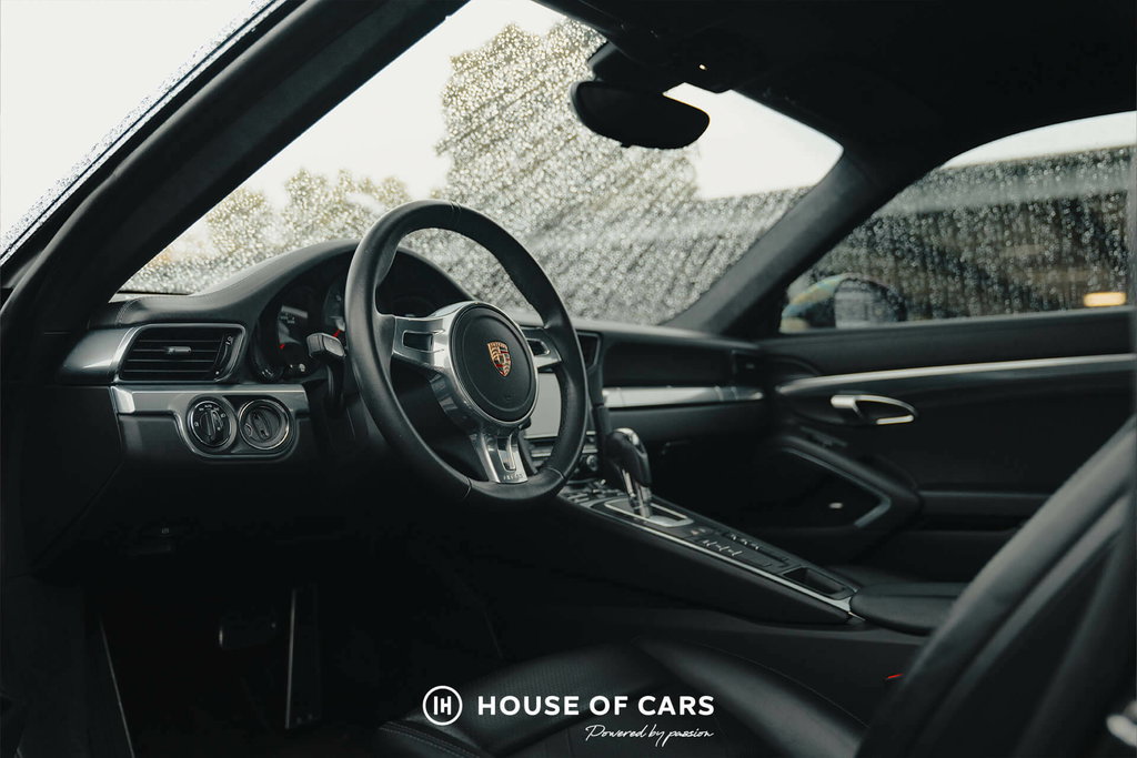 Porsche 991 Carrera