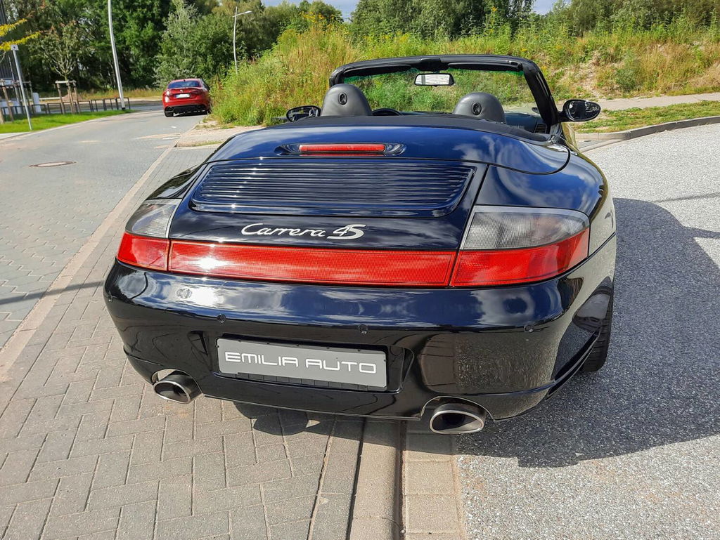 Porsche 996 Carrera 4S