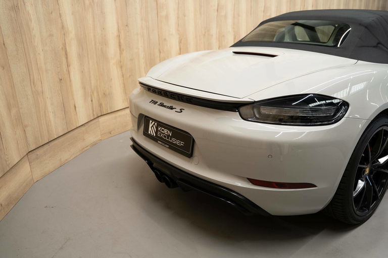 Porsche 718 Boxster S