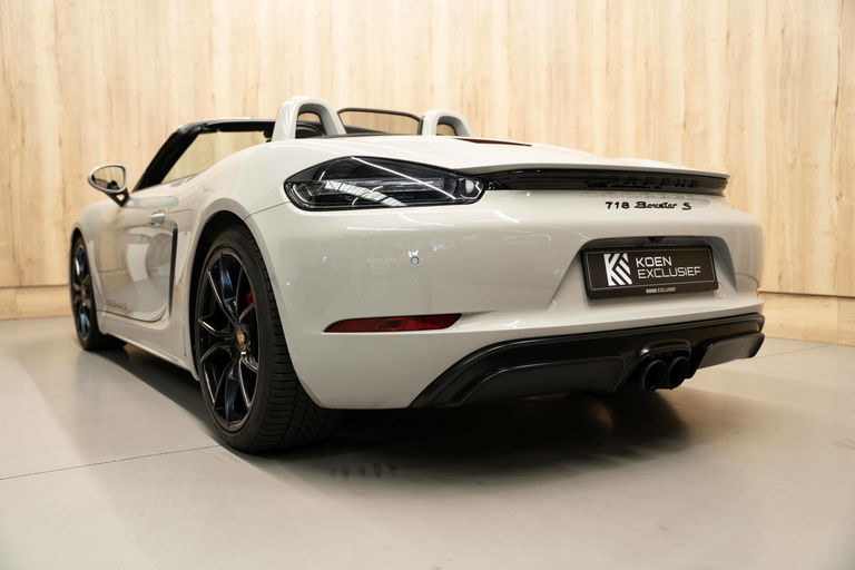 Porsche 718 Boxster S