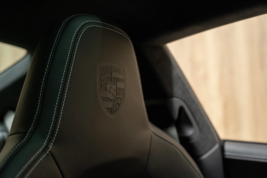 Porsche 992 Carrera S