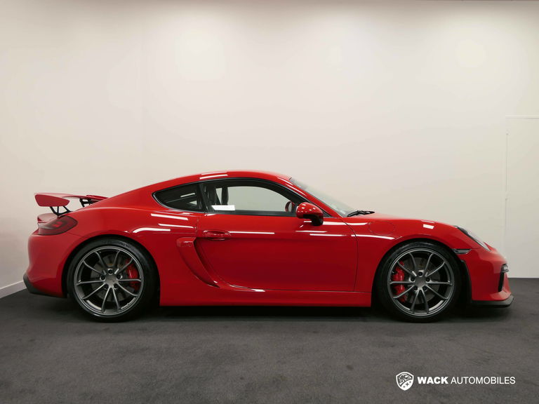 Porsche 981 Cayman GT4