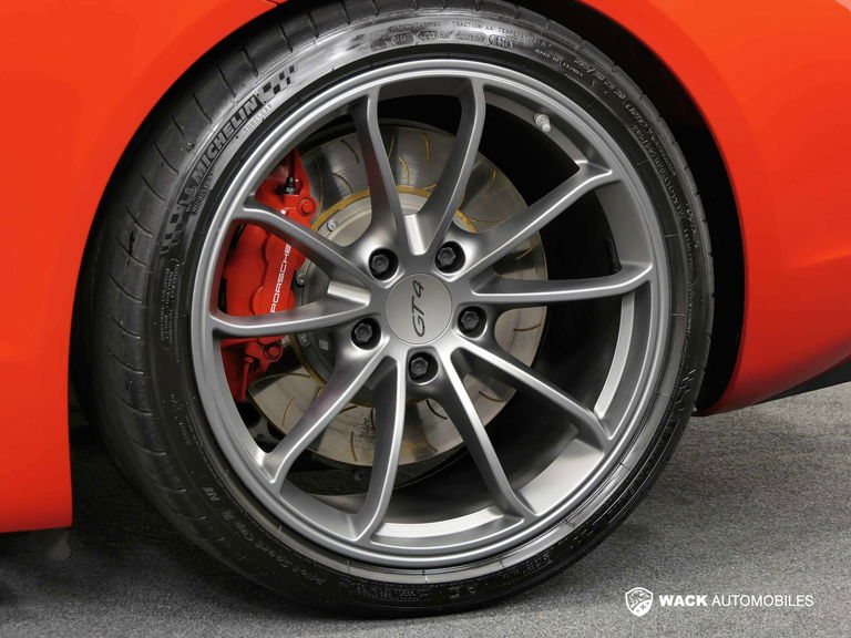 Porsche 981 Cayman GT4