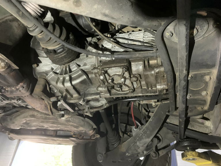 Porsche 911 Carrera 3.2 (US)