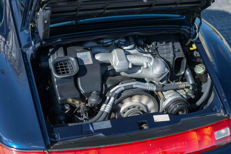 Porsche 993 Carrera 4S