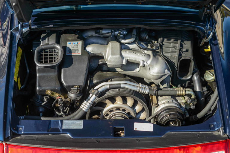 Porsche 993 Carrera 4S