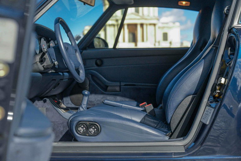 Porsche 993 Carrera 4S