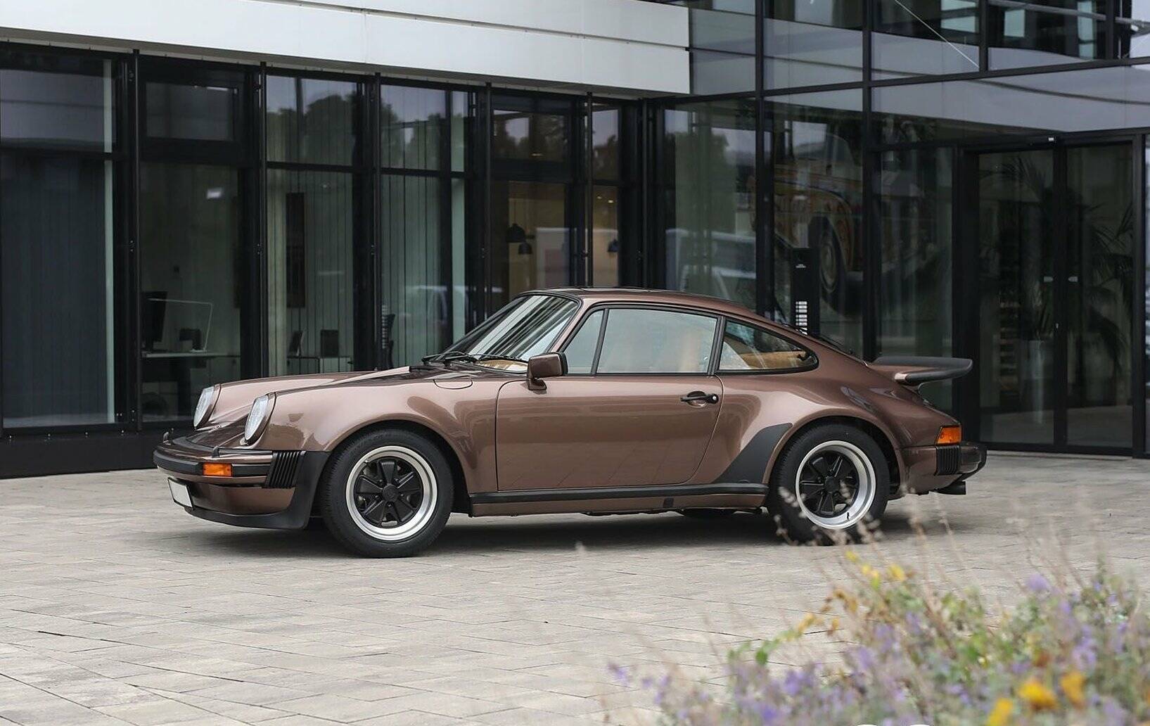Porsche 911 Turbo 3.0