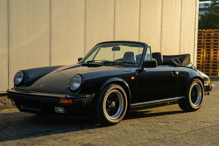 Porsche 911 Carrera 3.2