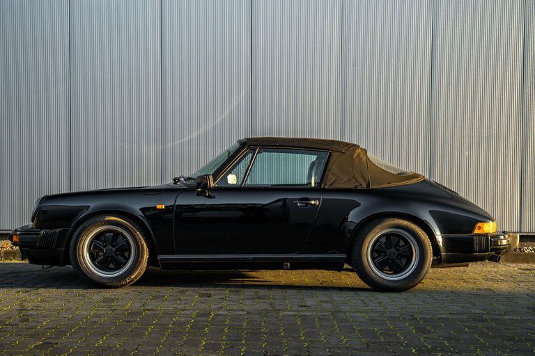 Porsche 911 Carrera 3.2