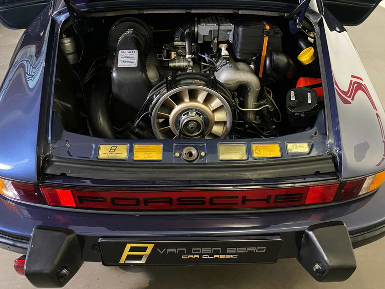 Porsche 911 Carrera 3.2