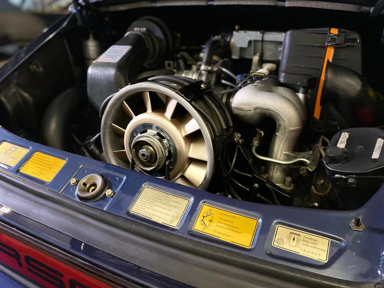 Porsche 911 Carrera 3.2