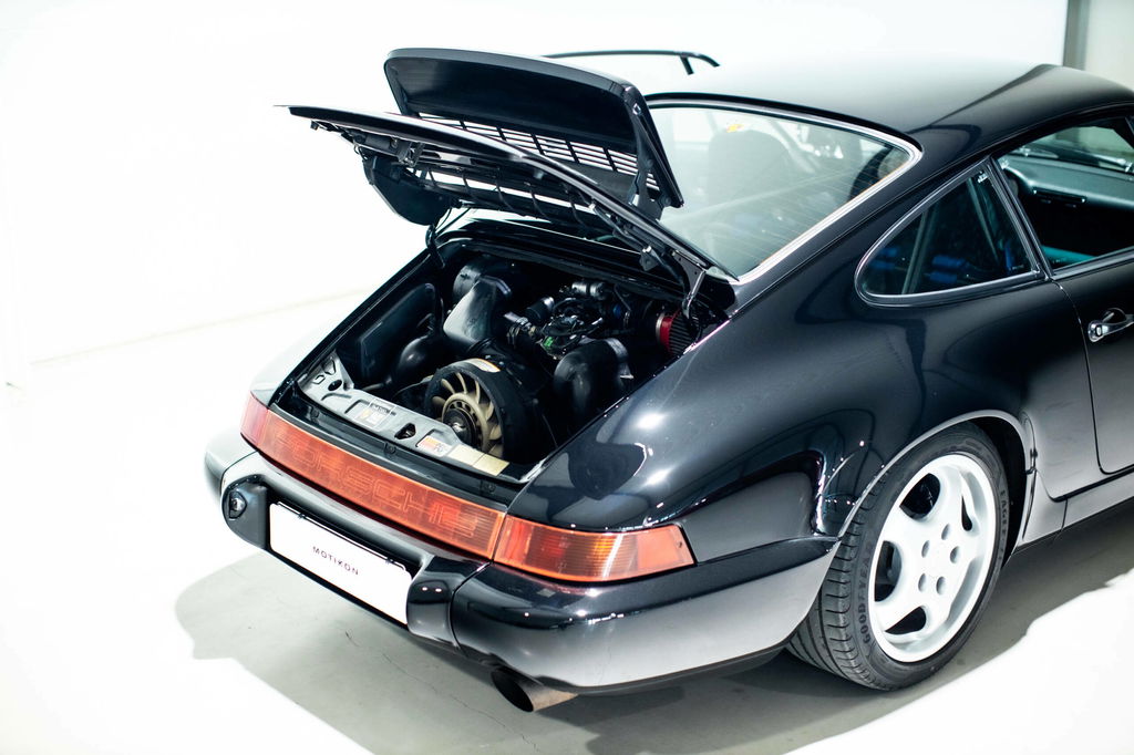 Porsche 964 Carrera RS