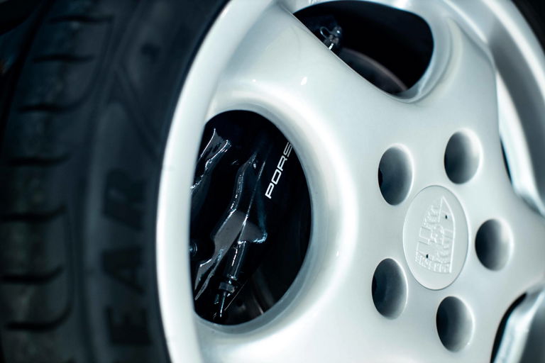 Porsche 964 Carrera RS