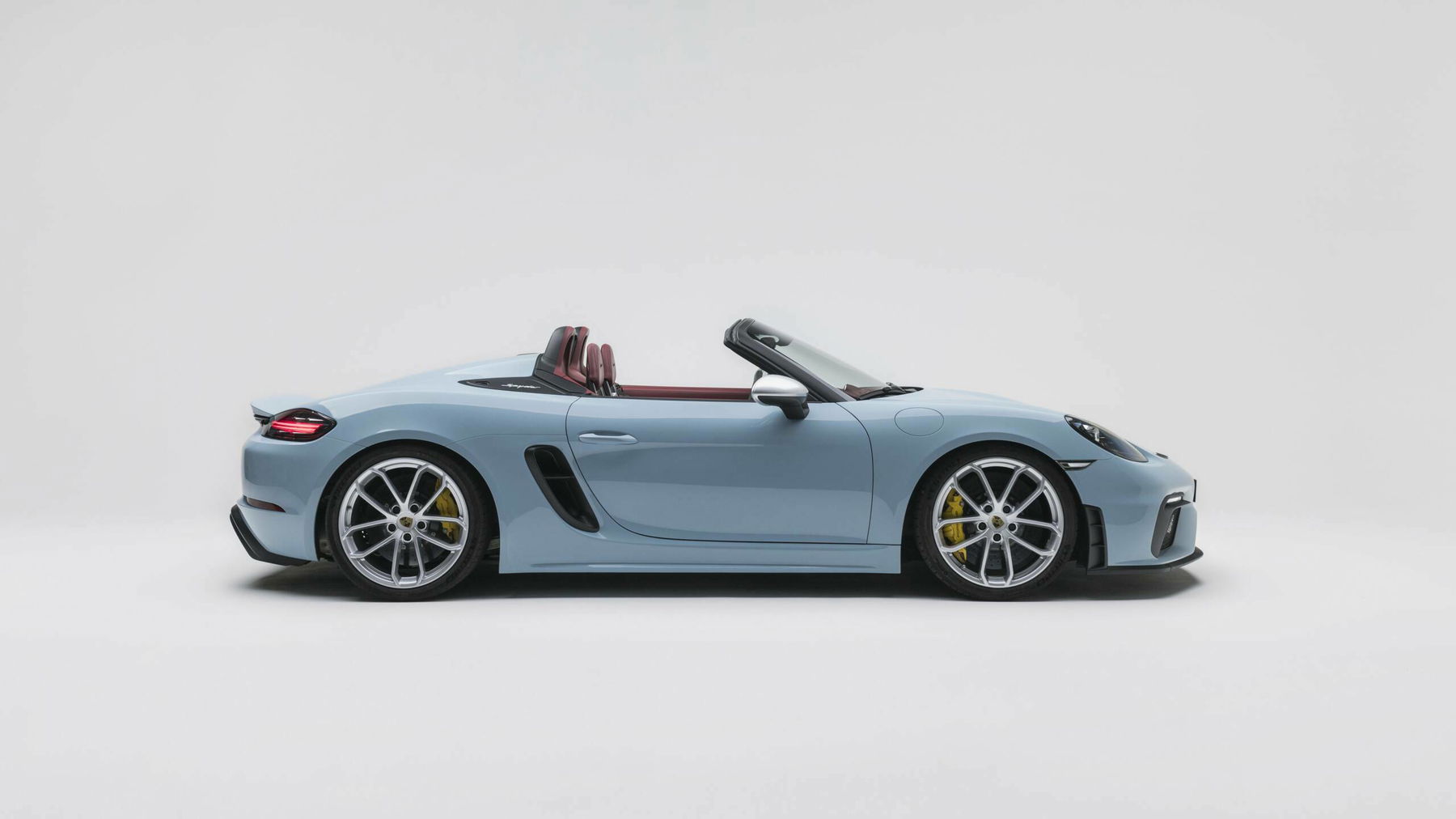 718 sunny  New 2025 Porsche 718 Boxster S 2D Convertible in San Diego
