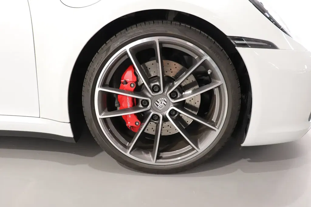 Porsche 992 Carrera S