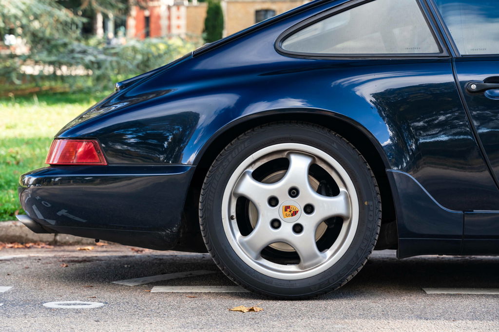 Porsche 964 Carrera 2