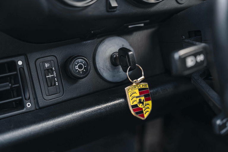 Porsche 964 Carrera 2