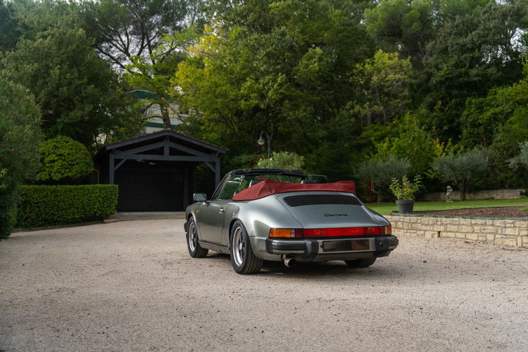 Porsche 911 Carrera 3.2