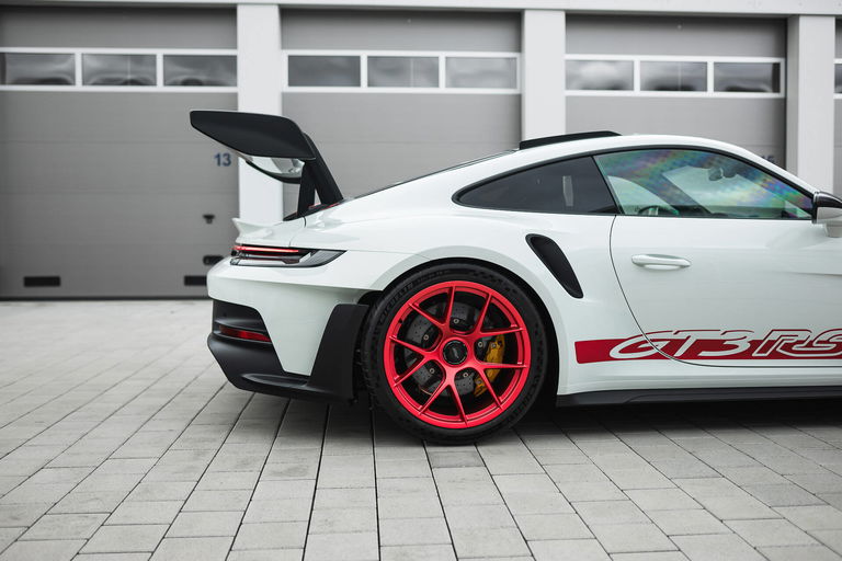 Porsche 992 GT3 RS