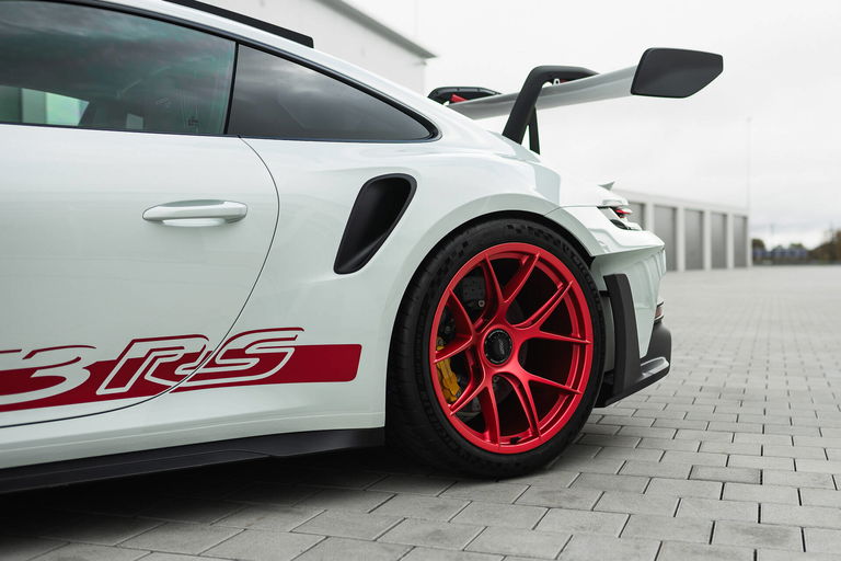 Porsche 992 GT3 RS