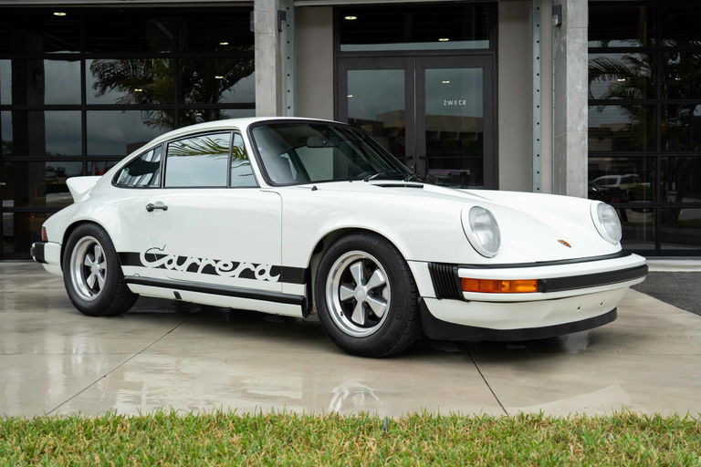 Porsche 911 Carrera (US)